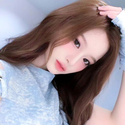 瞳孔与心跳的距离，在与你对视时清零