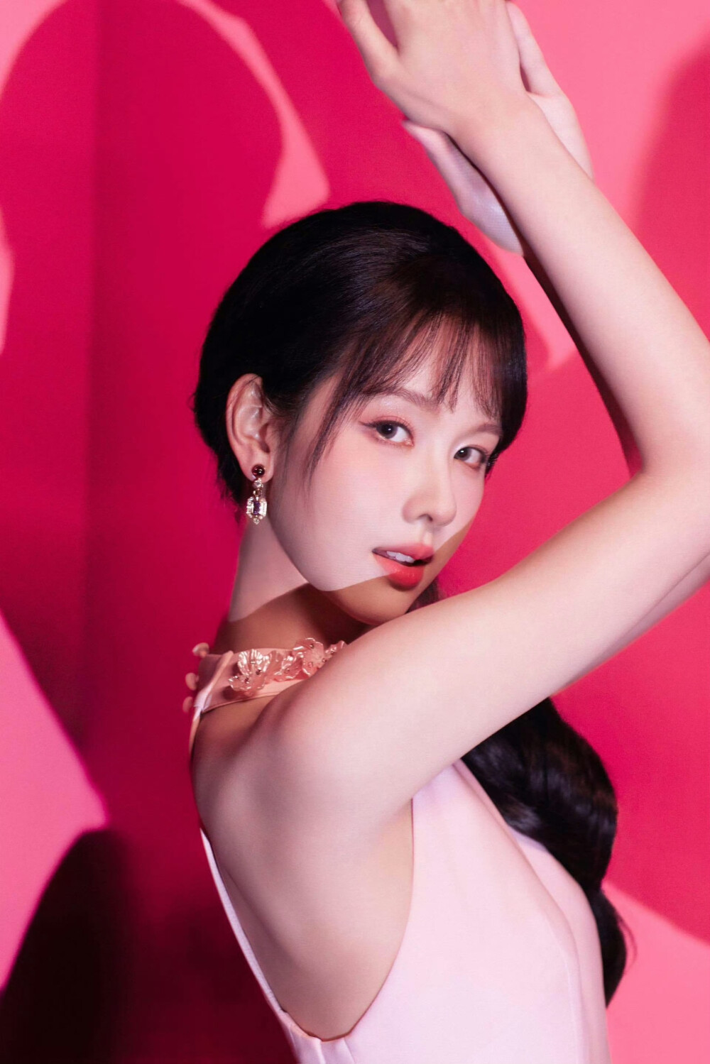 陈都灵