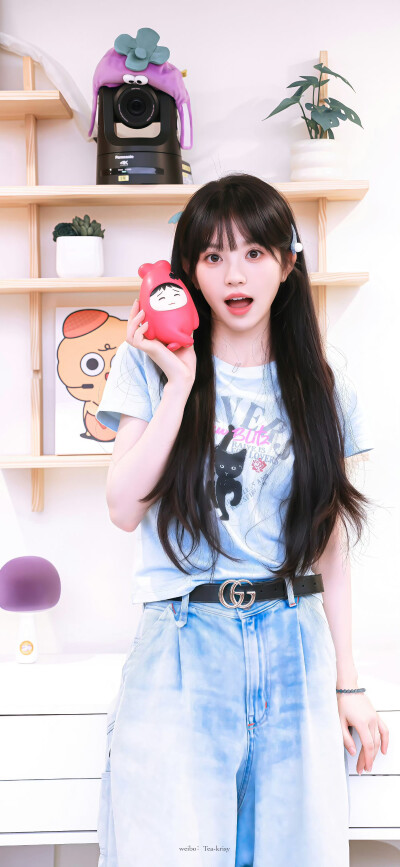 田曦薇 壁纸