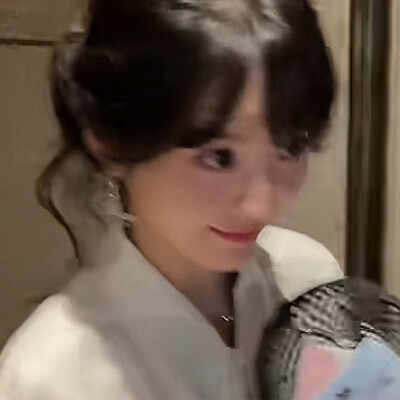 O.o被老婆揍了一拳