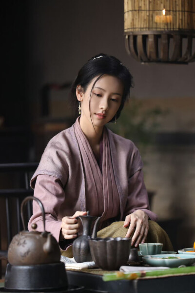 陈都灵