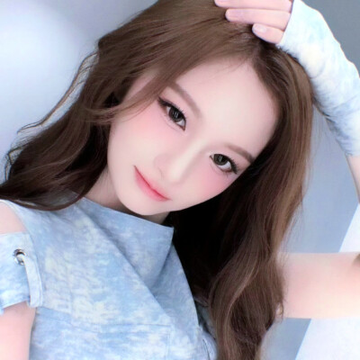 瞳孔与心跳的距离，在与你对视时清零