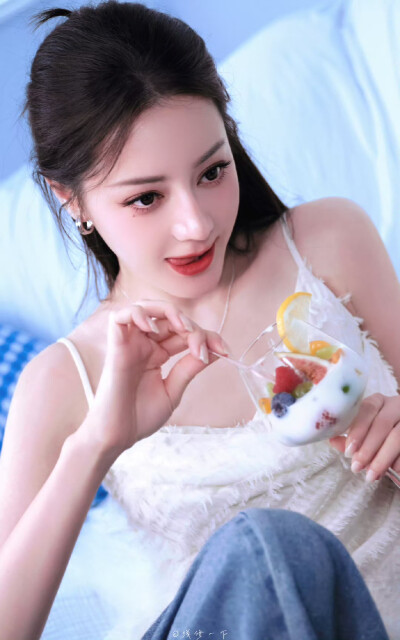迪丽热巴