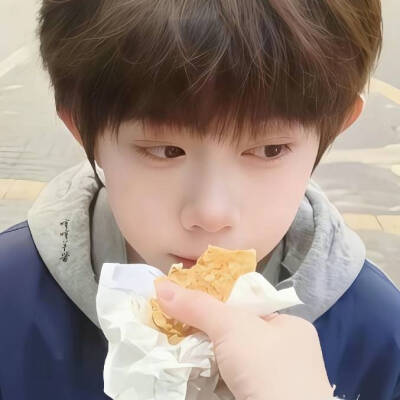 哼哼