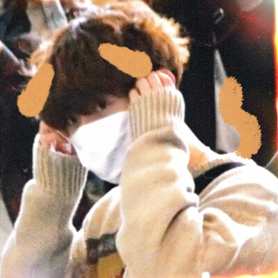 ：就是萌！正面看，萌！背面看，萌！左邊看，萌！右面看，萌！上面看，萌！下面看，萌！用蘋果手機看，萌！用華為手機看，萌！用小米手機看，萌！用三星手機看，萌！用歐坡手機看，萌！用維沃手機看，萌！用八八四八…