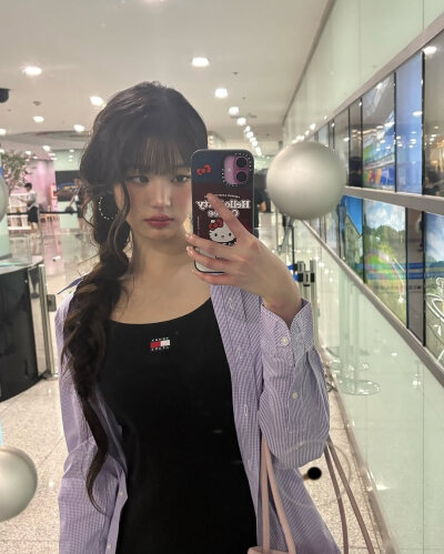 张元英