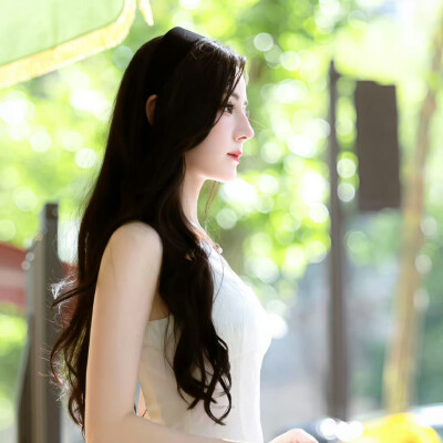 迪丽热巴