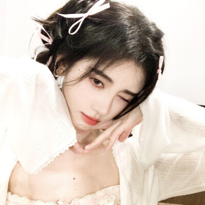 高考结束END%回来啦
沈熙颖