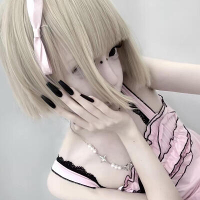 ✰