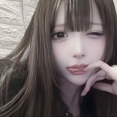 ᅟᅠ 