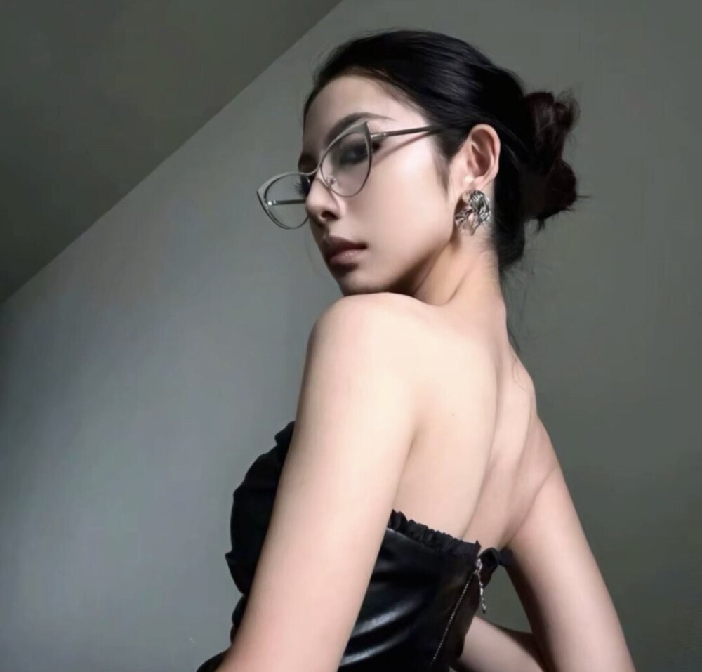 彩色