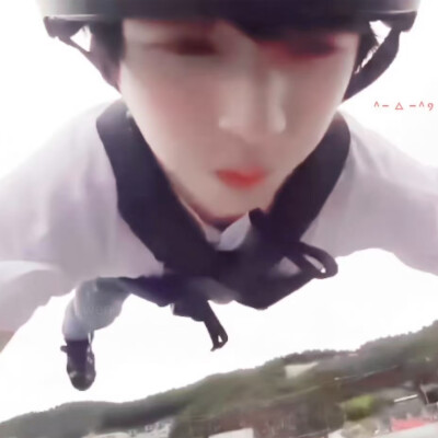 严浩翔