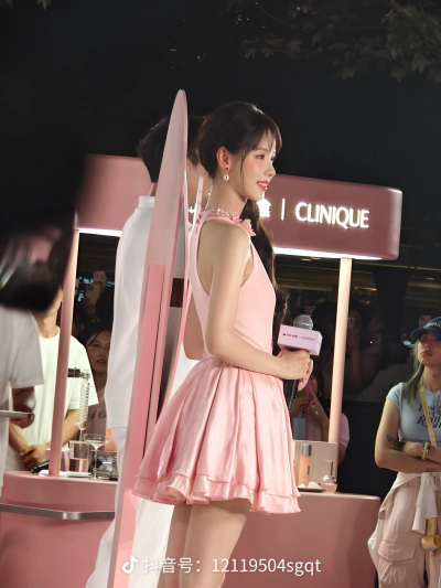 陈都灵