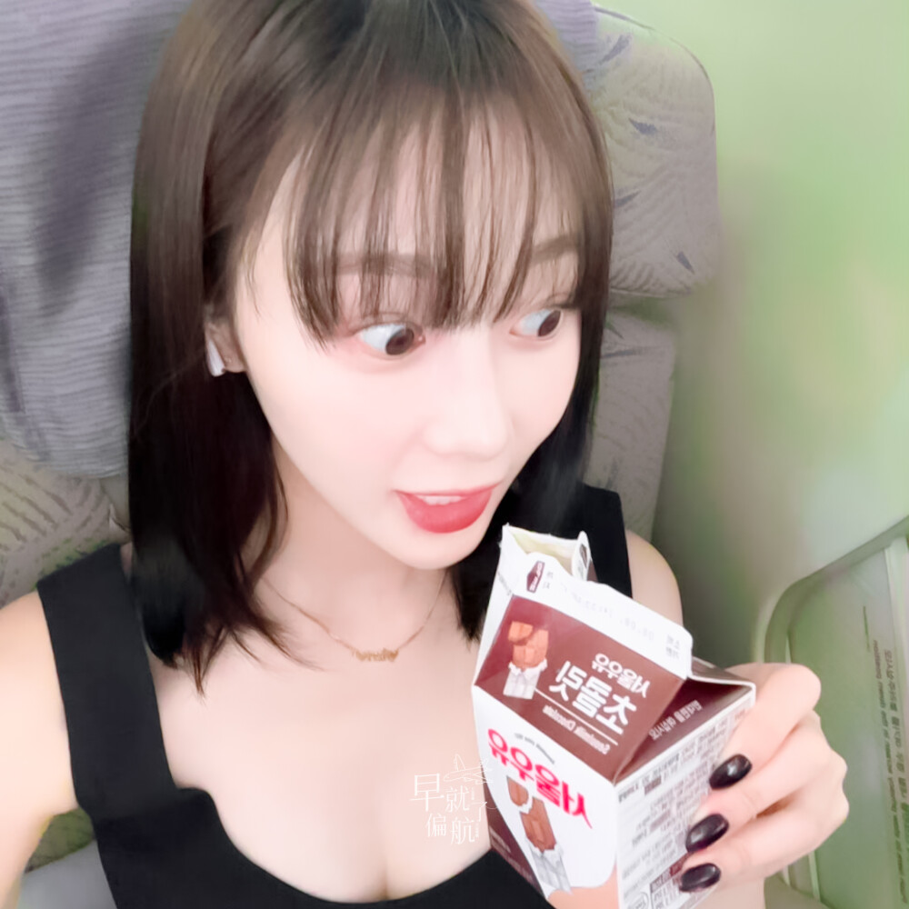 ..ᜊ一拳萌倒全世界ᜊ..