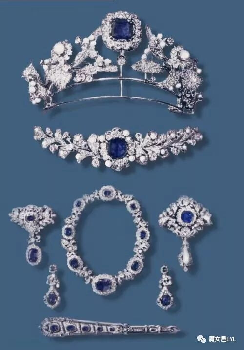 1900年，塞西莉亚·冯·梅克伦堡-什未林王储的普鲁士蓝宝石和钻石仿制品
