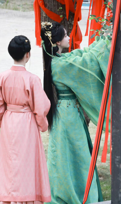 陈都灵