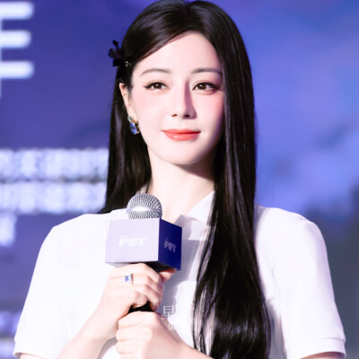 迪丽热巴