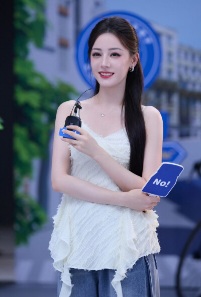 迪丽热巴