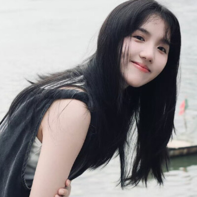  苏晓彤套图可二改6张
抱图去专辑，多图到时候会删了
