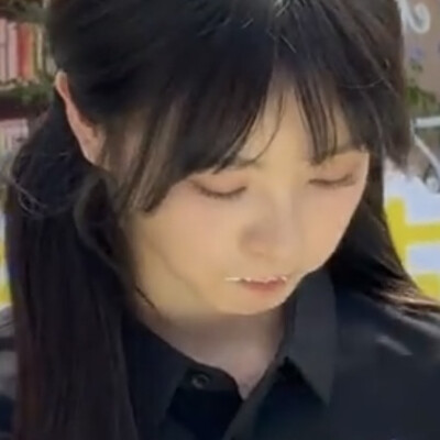 田曦薇