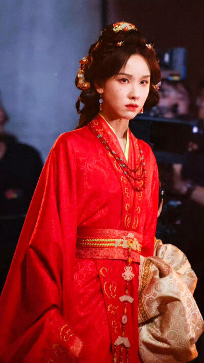 陈都灵