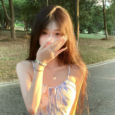 女头
