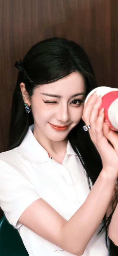 迪丽热巴·迪力木拉提