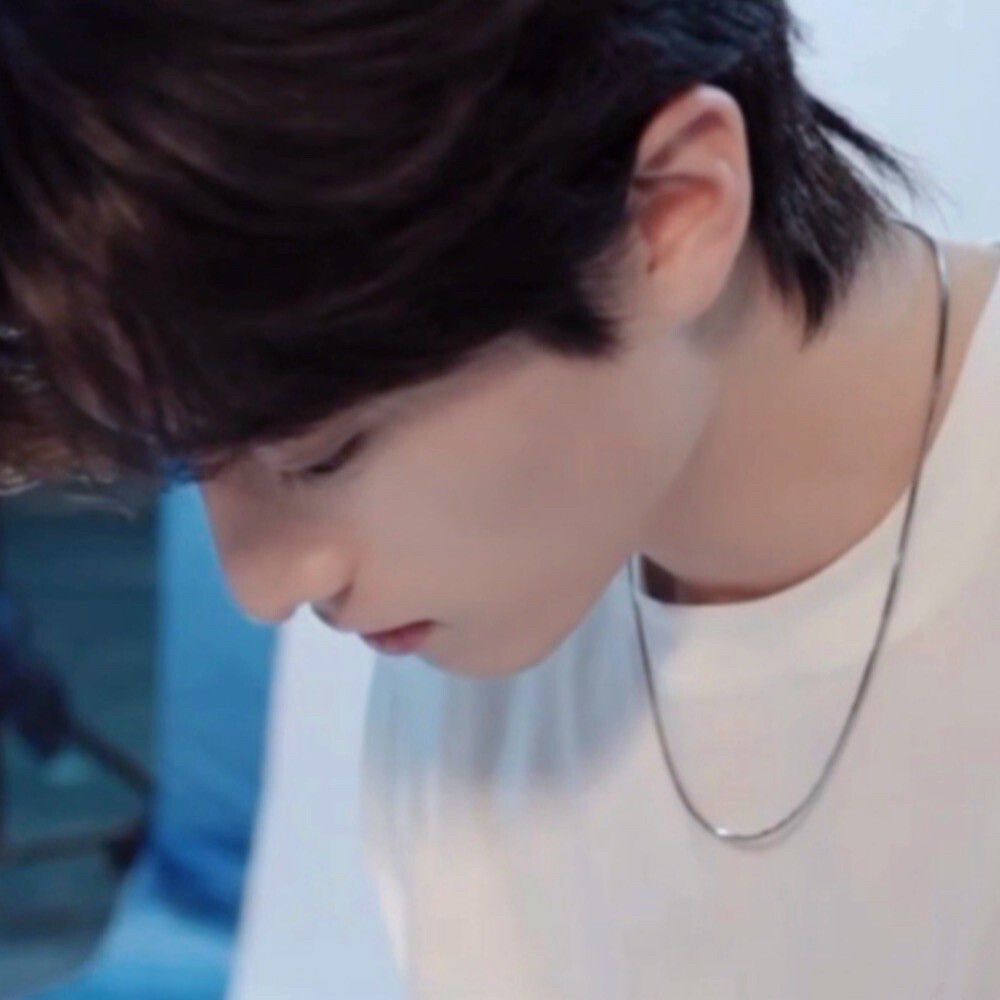 剧播期间真的好幸福吧，有木有和我刷hyq的？我康水昭婷