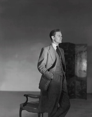 路易斯·乔丹
Louis Jourdan 法国演员