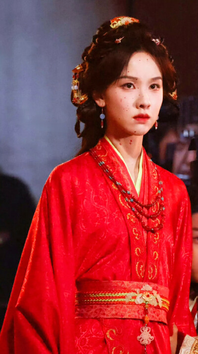陈都灵