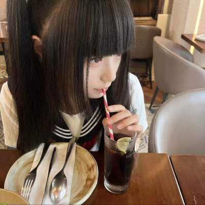 女头