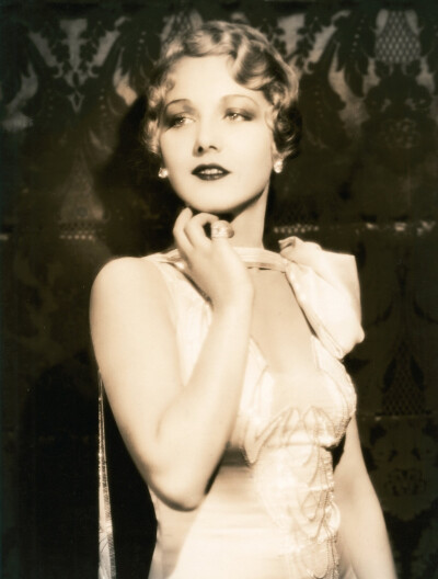 Leila Hyams
