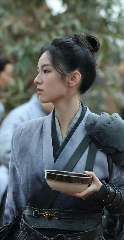周也《锦月如歌》禾晏