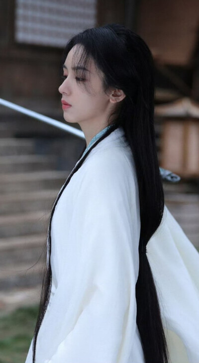 周也《锦月如歌》禾晏