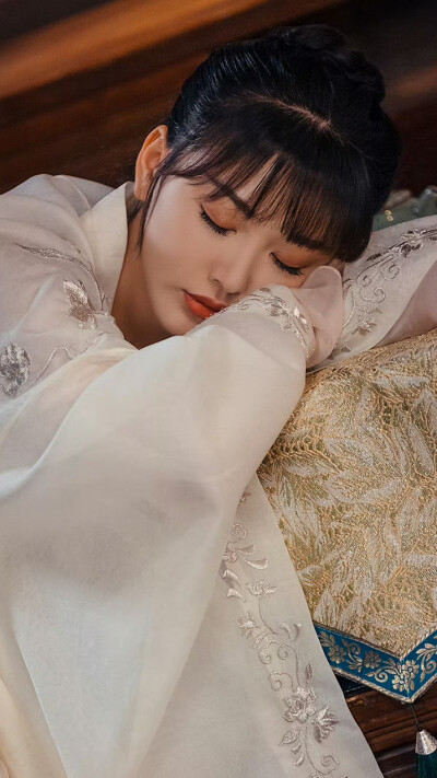 明媒善娶 施伐柯 孔雪儿
