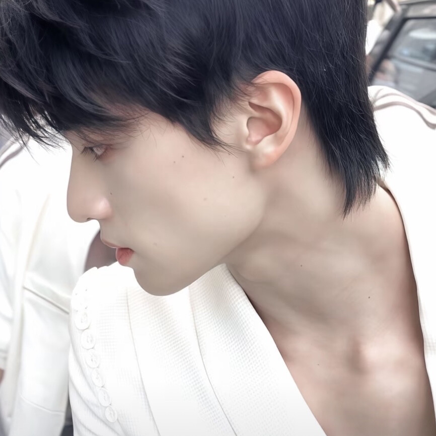 我妈妈吧应该是