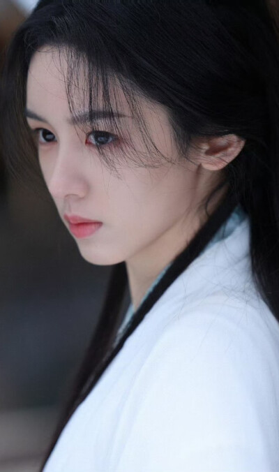 周也《锦月如歌》禾晏