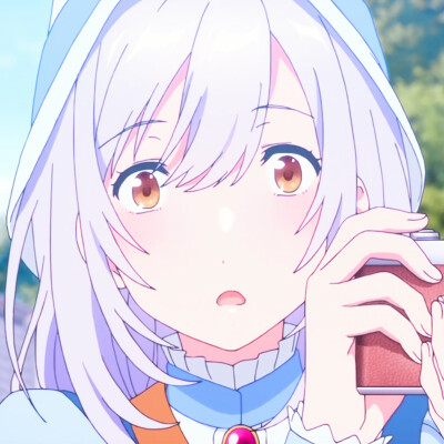月白瞳美