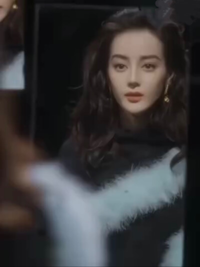 迪丽热巴·迪力木拉提