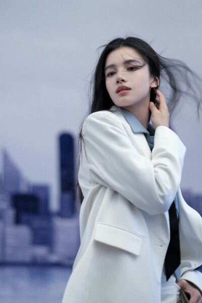 张婧仪