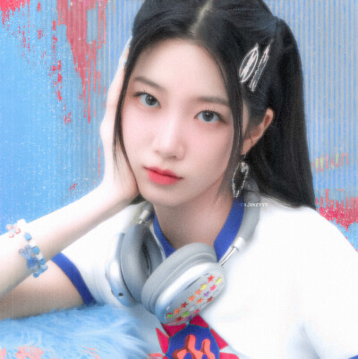 你笑的时候，我心里被撒了一把跳跳糖