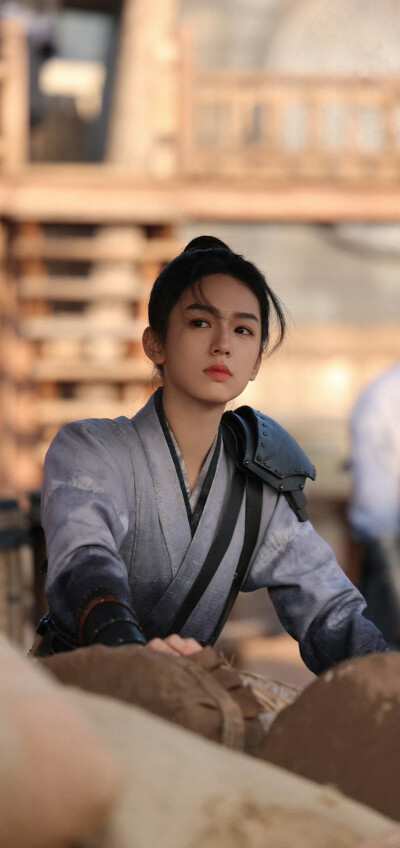 周也《锦月如歌》禾晏