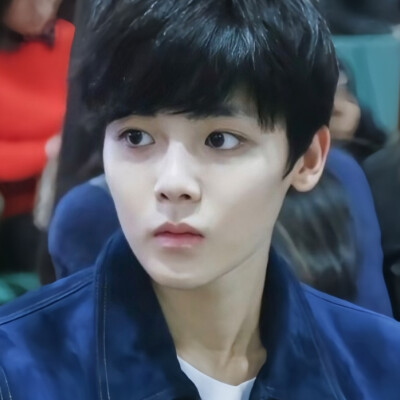 侯明昊