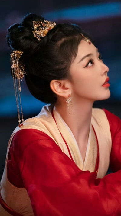 明媒善娶 施伐柯 孔雪儿
