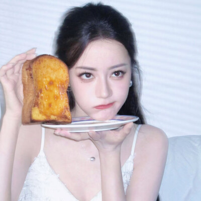 迪丽热巴