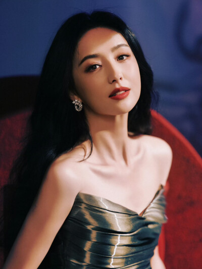 佟丽娅