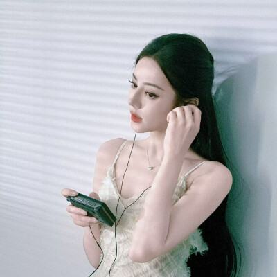 迪丽热巴