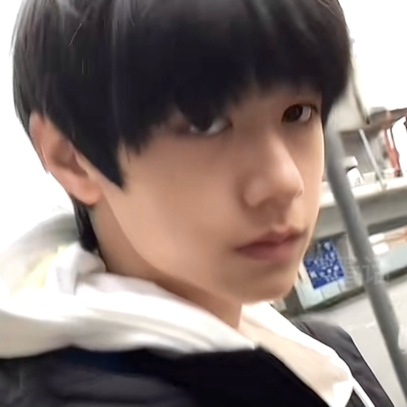 我想喊她陪我看星星儿