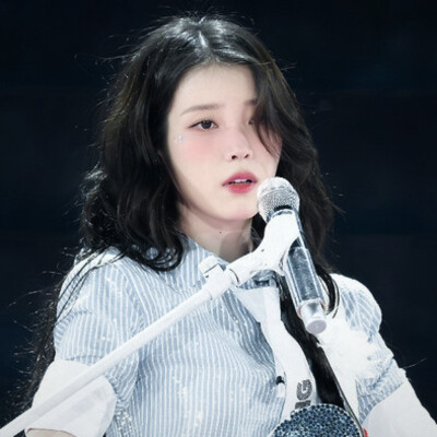 李知恩