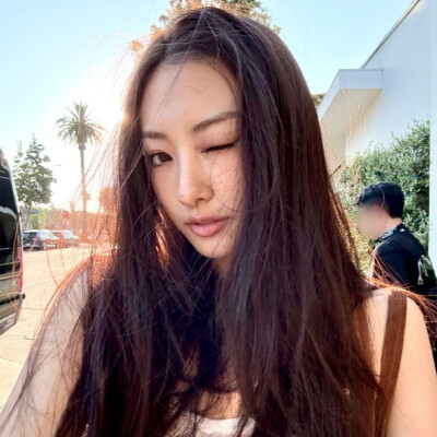 ·